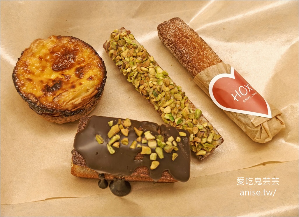 西面咖啡廳 | 田浦咖啡街 HOXY coffee 혹시 전포점 ，甜點好吃到不行，超推薦！發現寶藏店 @愛吃鬼芸芸