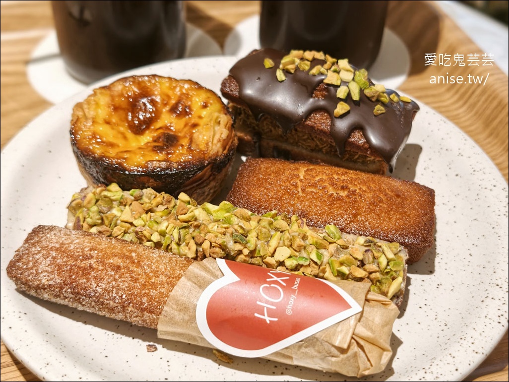 西面咖啡廳 | 田浦咖啡街 HOXY coffee 혹시 전포점 ，甜點好吃到不行，超推薦！發現寶藏店 @愛吃鬼芸芸