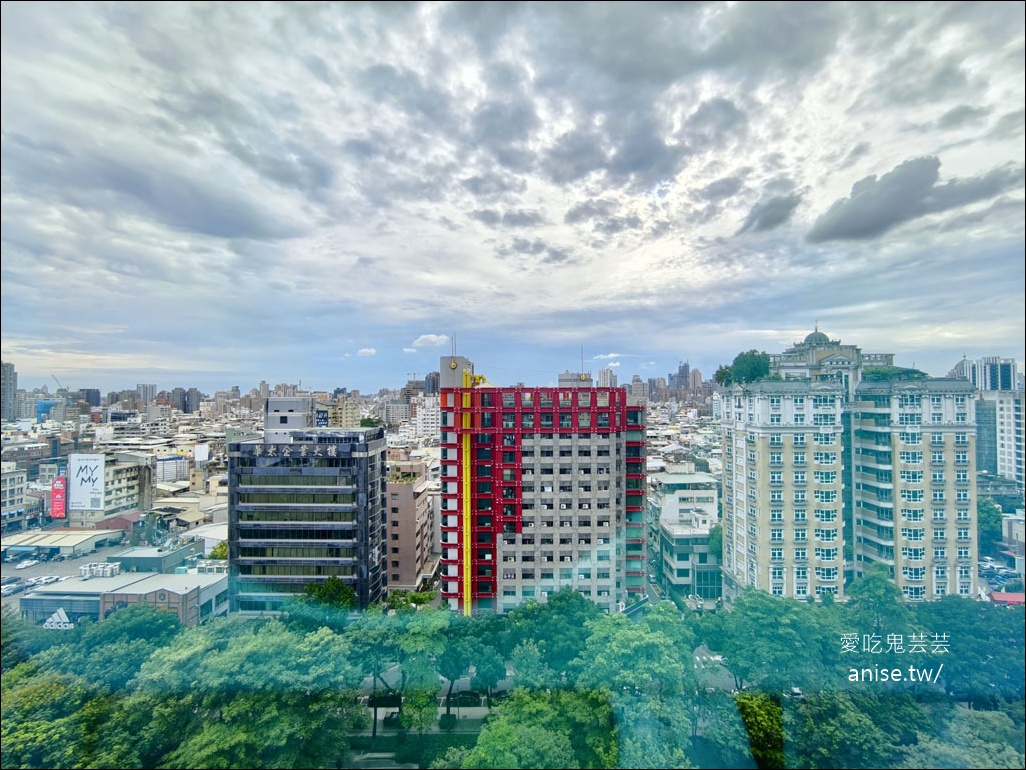 臺中勤美洲際酒店,台中奢華住宿首選!緊鄰勤美誠品商圈、綠園道及審計新村 @愛吃鬼芸芸 臺中勤美洲際酒店,台中奢華住宿首選!緊鄰勤美誠品商圈、綠園道及審計新村 @愛吃鬼芸芸