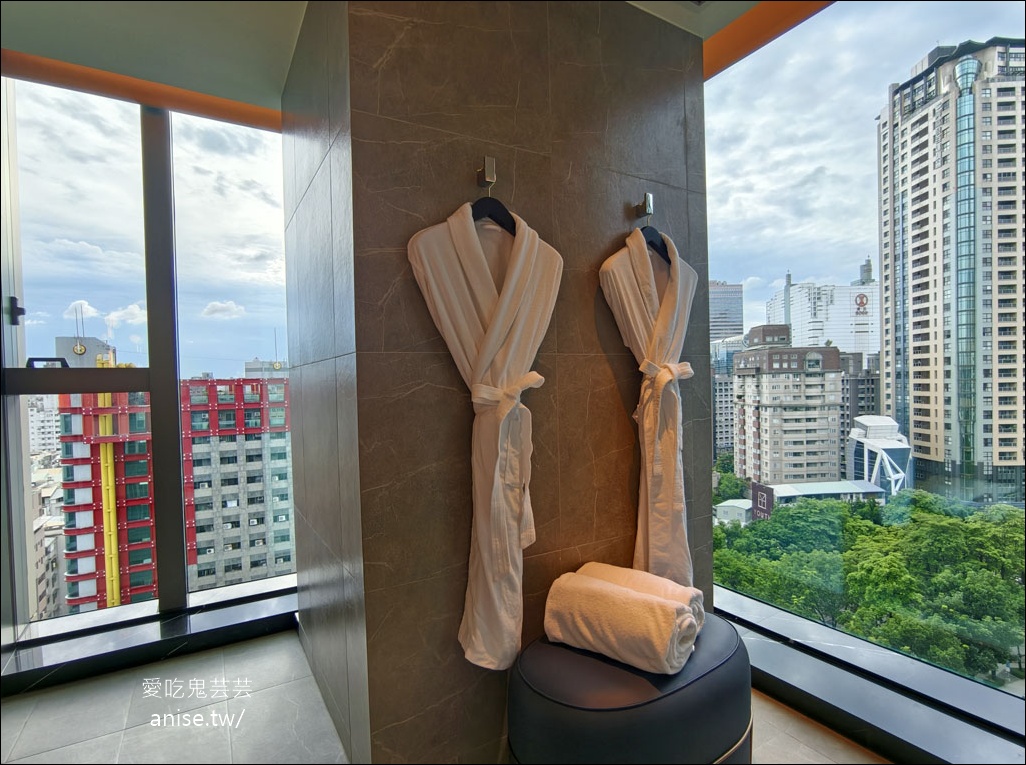 臺中勤美洲際酒店,台中奢華住宿首選!緊鄰勤美誠品商圈、綠園道及審計新村 @愛吃鬼芸芸 臺中勤美洲際酒店,台中奢華住宿首選!緊鄰勤美誠品商圈、綠園道及審計新村 @愛吃鬼芸芸