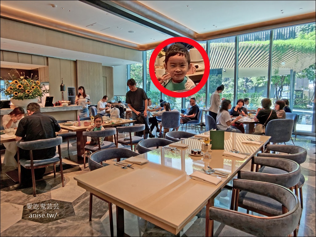 臺中勤美洲際酒店,台中奢華住宿首選!緊鄰勤美誠品商圈、綠園道及審計新村 @愛吃鬼芸芸 臺中勤美洲際酒店,台中奢華住宿首選!緊鄰勤美誠品商圈、綠園道及審計新村 @愛吃鬼芸芸