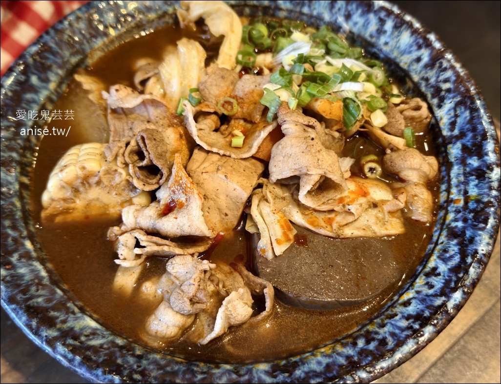 香川撈麵,桃園藝文特區美食,麻辣系列真的辣哦! @愛吃鬼芸芸 香川撈麵,桃園藝文特區美食,麻辣系列真的辣哦! @愛吃鬼芸芸