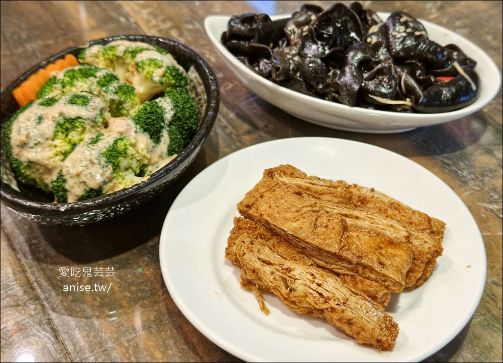 香川撈麵,桃園藝文特區美食,麻辣系列真的辣哦! @愛吃鬼芸芸 香川撈麵,桃園藝文特區美食,麻辣系列真的辣哦! @愛吃鬼芸芸