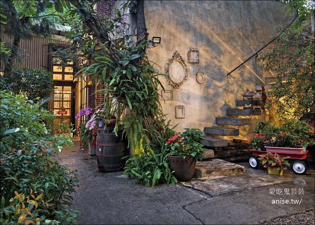 Mooie 花園餐廳，祕密花園裡的可口義式料理 (文末菜單) @愛吃鬼芸芸
