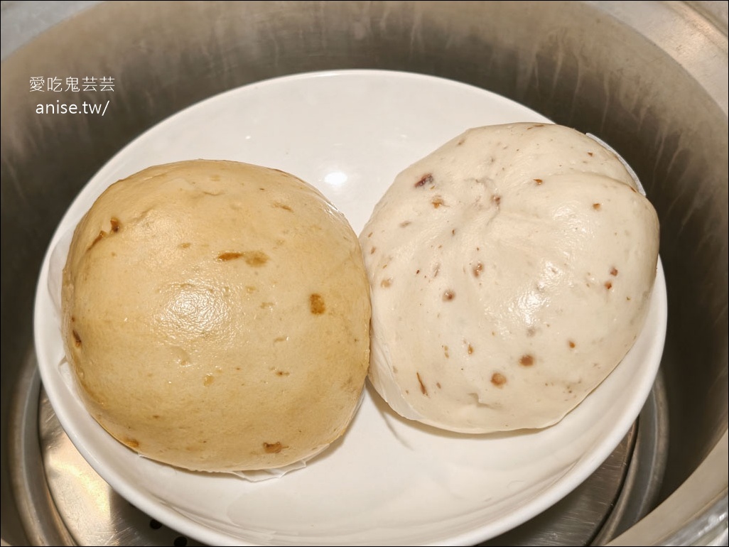 孔子饅頭，老麵長時間發酵、堅持好食材 @愛吃鬼芸芸