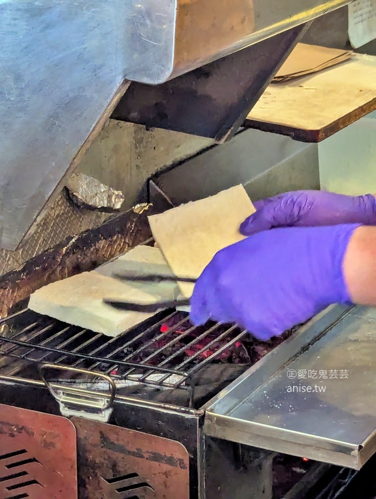 碳之家，豬排肉蛋三明治加花生醬也很搭，永安市場站四號公園美食(姊姊食記) @愛吃鬼芸芸