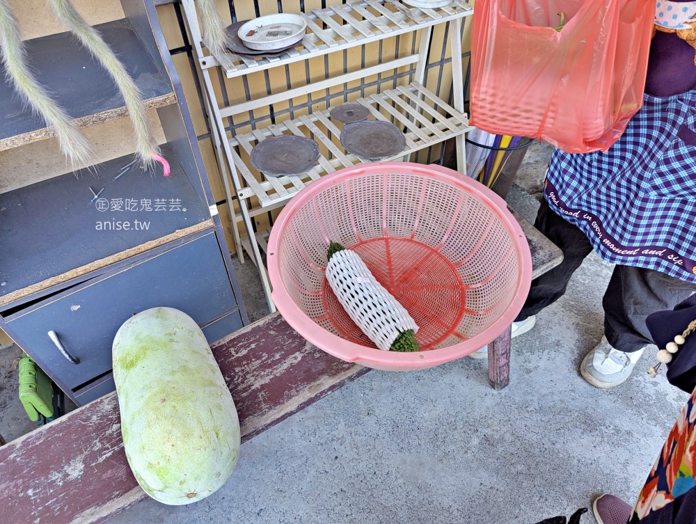 早吳吃麵，遠在礁溪田邊的早午餐店，卻是人潮滿滿！宜蘭礁溪美食(姊姊食記) @愛吃鬼芸芸