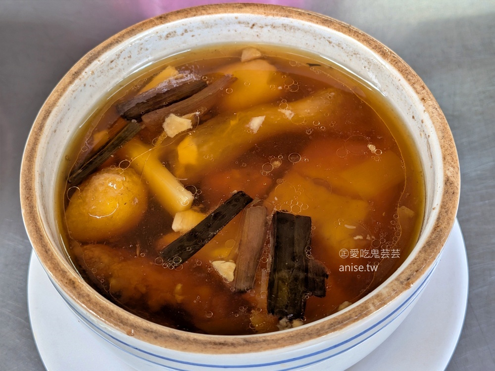 信記油飯，一個人也可以爽吃佛跳牆，捷運三重國小站美食(姊姊食記) @愛吃鬼芸芸
