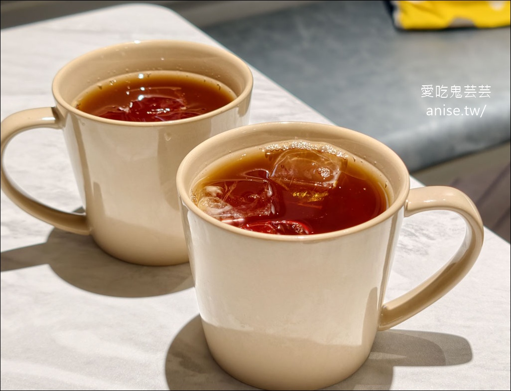 月霞 Waha Cafe 承德店，線性公園旁好吃好聊咖啡廳 @愛吃鬼芸芸