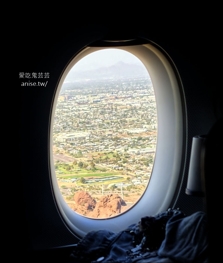 華航直飛鳳凰城！空中巴士 A350-900商務艙開箱，美洲直飛多航點超方便 (回程：西雅圖-台北) @愛吃鬼芸芸