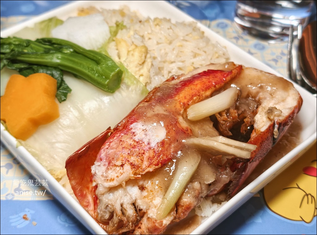 華航直飛鳳凰城！空中巴士 A350-900商務艙開箱，美洲直飛多航點超方便 (回程：西雅圖-台北) @愛吃鬼芸芸