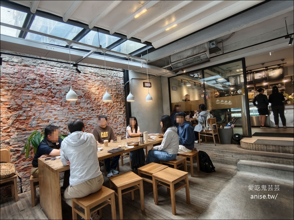 覺旅咖啡 南京復興店,環境舒適不限時、食物還不錯耶! @愛吃鬼芸芸 覺旅咖啡 南京復興店,環境舒適不限時、食物還不錯耶! @愛吃鬼芸芸