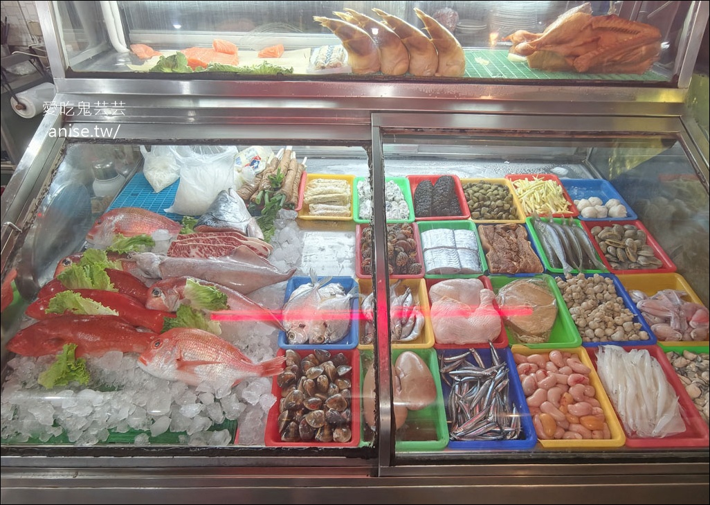 再訪日海海鮮店，這回是吃單點，更合口味更好吃！ @愛吃鬼芸芸
